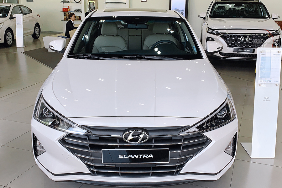 Hyundai Elantra 2019 khoác lên diện mạo thể thao 